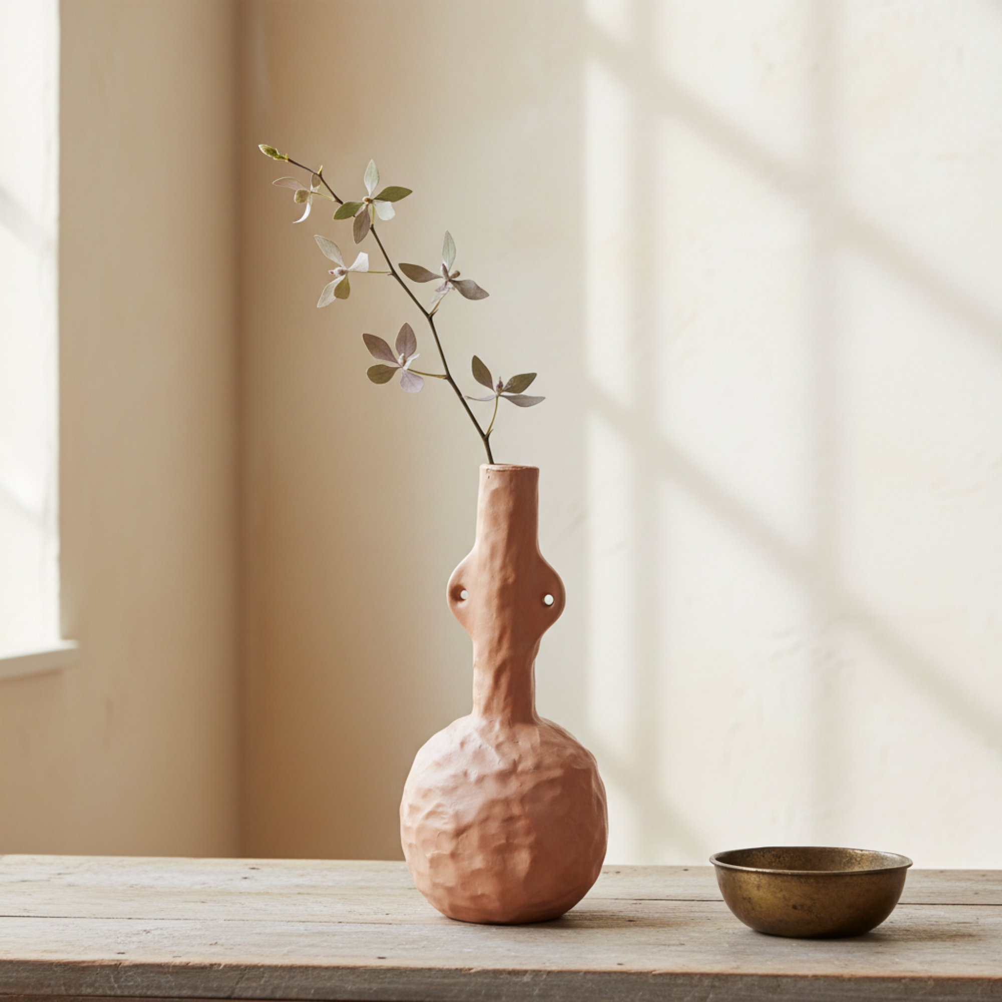 Antilla Ceramic Vase