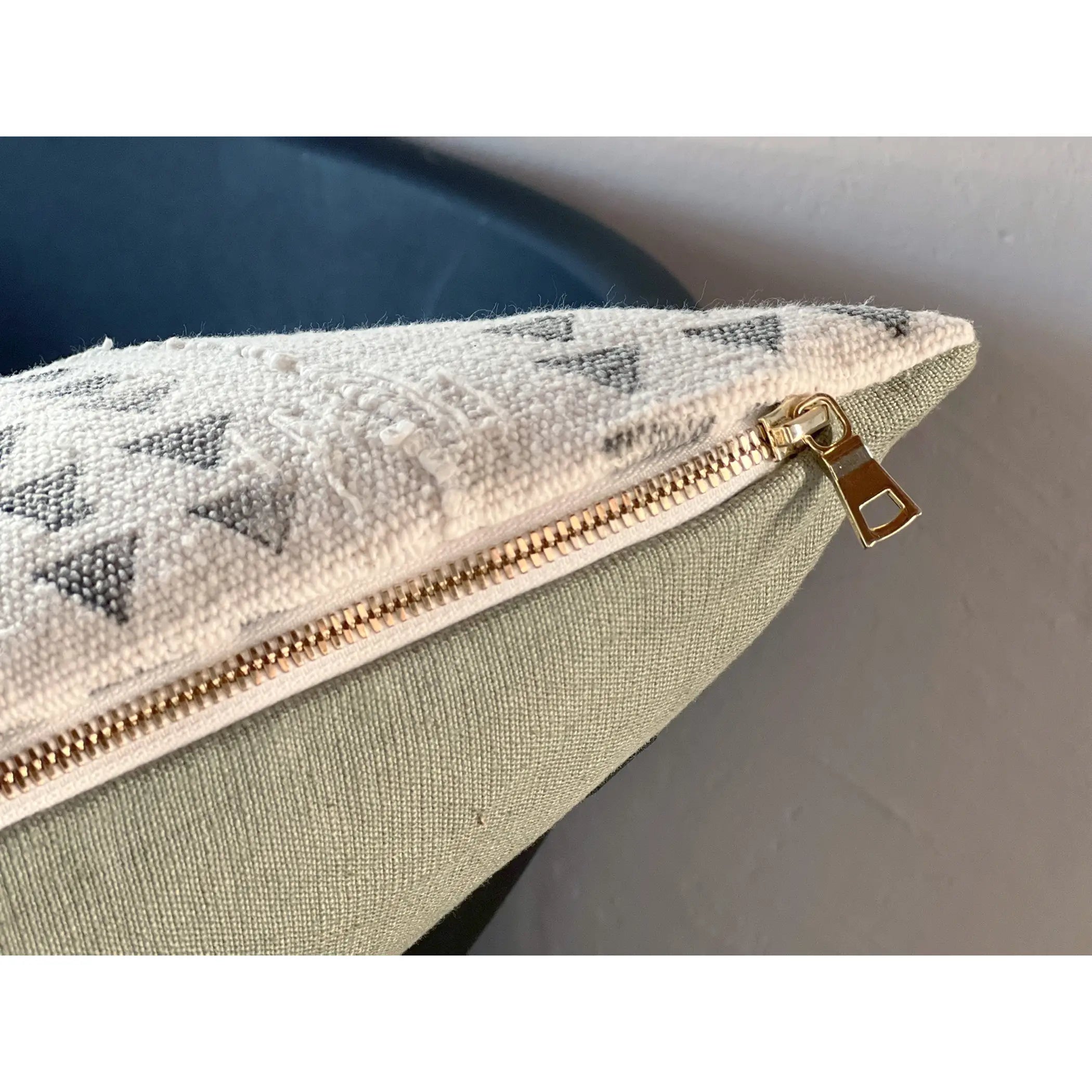Mudcloth Lumbar Pillow | Off-White with Grey Triangles