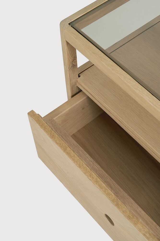 Spindle bedside table Oak | Sample