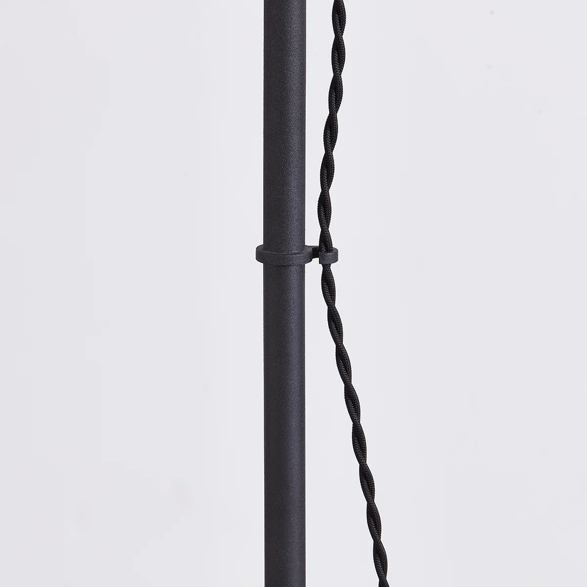 Pilar Floor Lamp