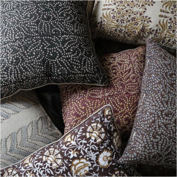 Nur Saffron Pillow